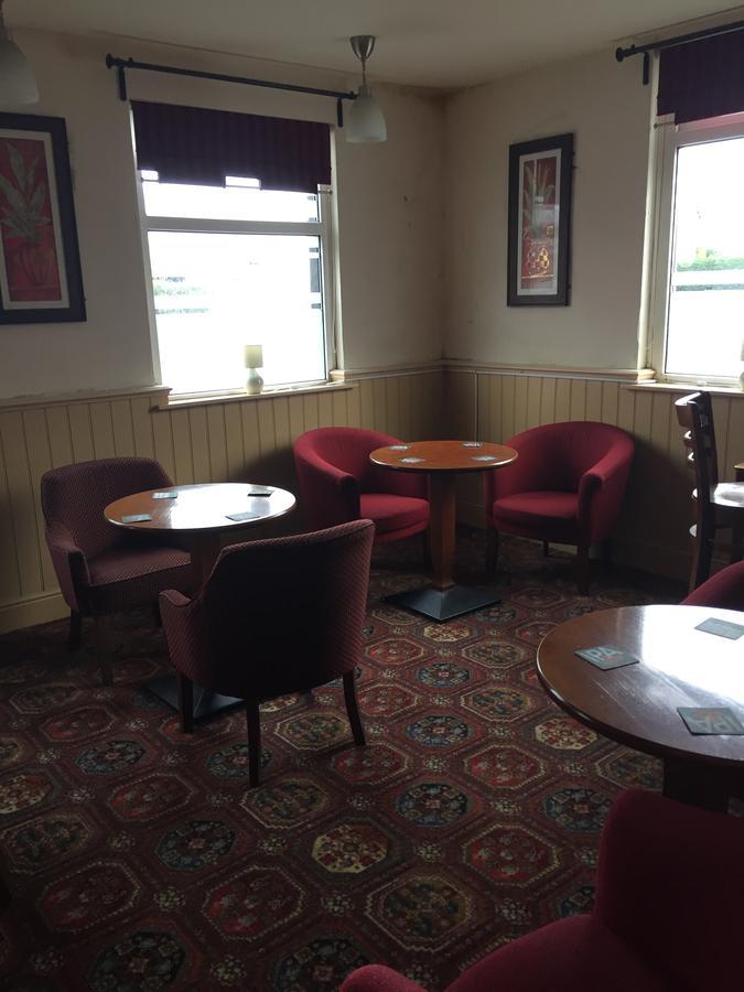 The Victoria Hotel Wakefield Bagian luar foto
